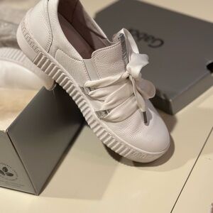 Gabor White Women's Sneakers